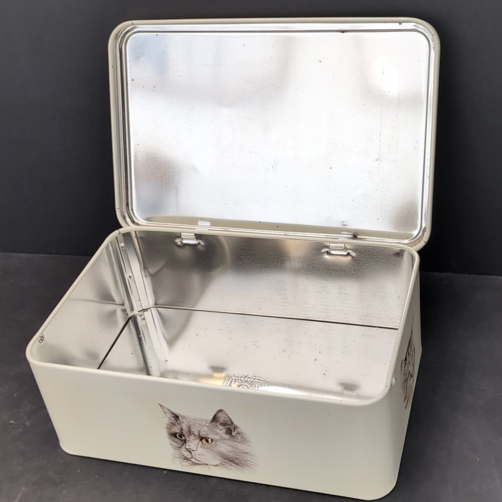 VGT,Massilly France Rectangular Off-white Lidded Tin with Cat Illustrations. - Picture 8 of 13
